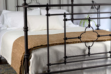 Load image into Gallery viewer, Handloomed Throw-Caramel