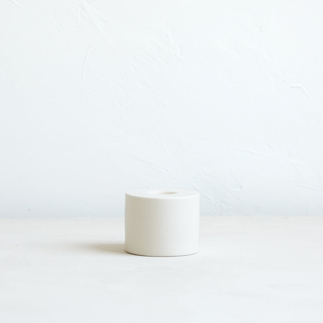 Ceramic Taper Holder-White