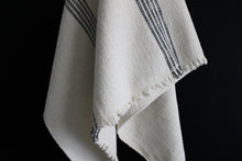 Load image into Gallery viewer, hand loomed throw
