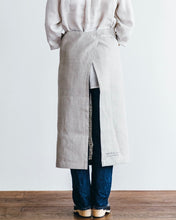 Load image into Gallery viewer, Linen Garcon Apron
