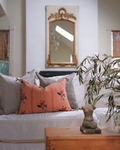 Load image into Gallery viewer, Linen Throw Pillow-Nina
